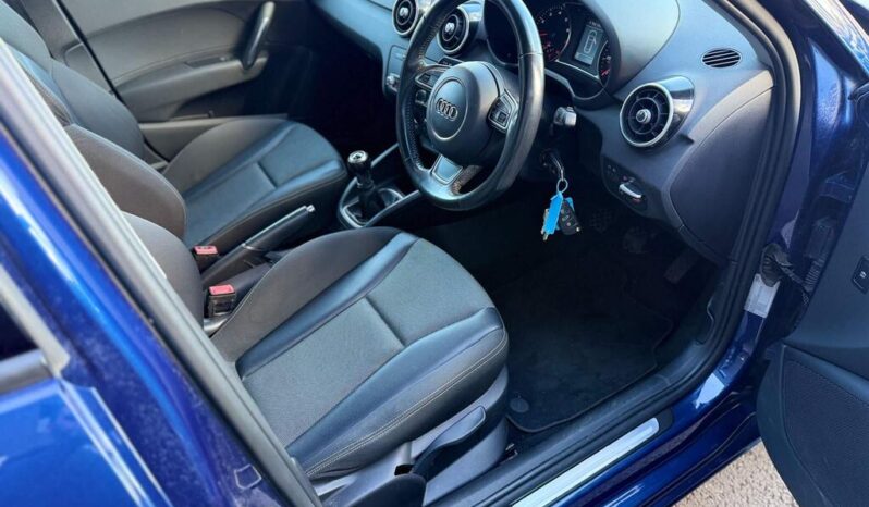 
								2016 Blue Audi A1 full									