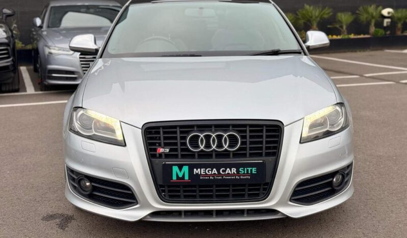 
								2009 Silver Audi S3 full									