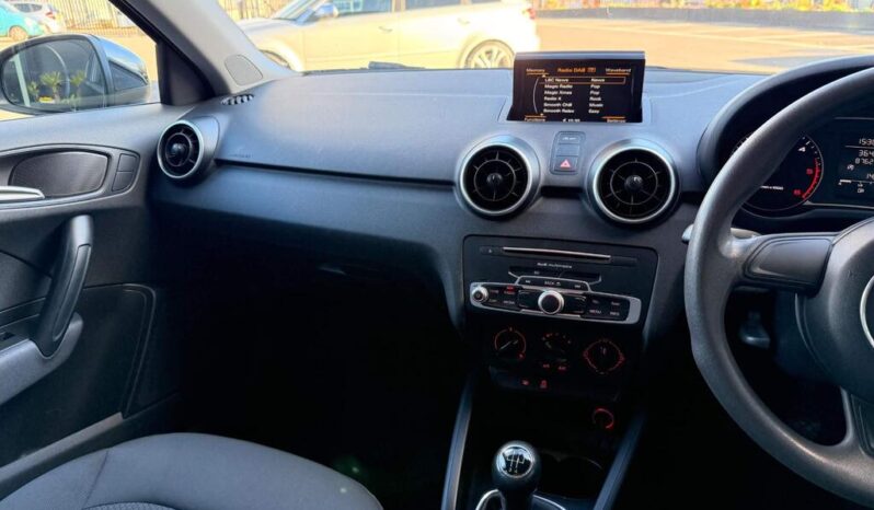 
								2016 Black Audi A1 full									