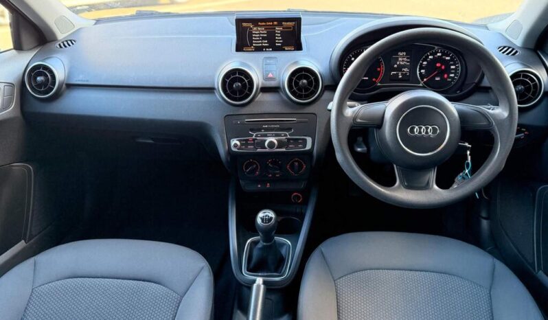 
								2016 Black Audi A1 full									