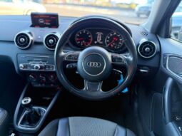 
										2016 Blue Audi A1 full									