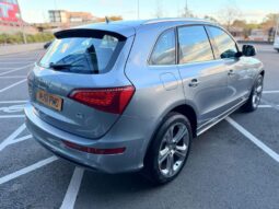 2011 Grey Audi Q5
