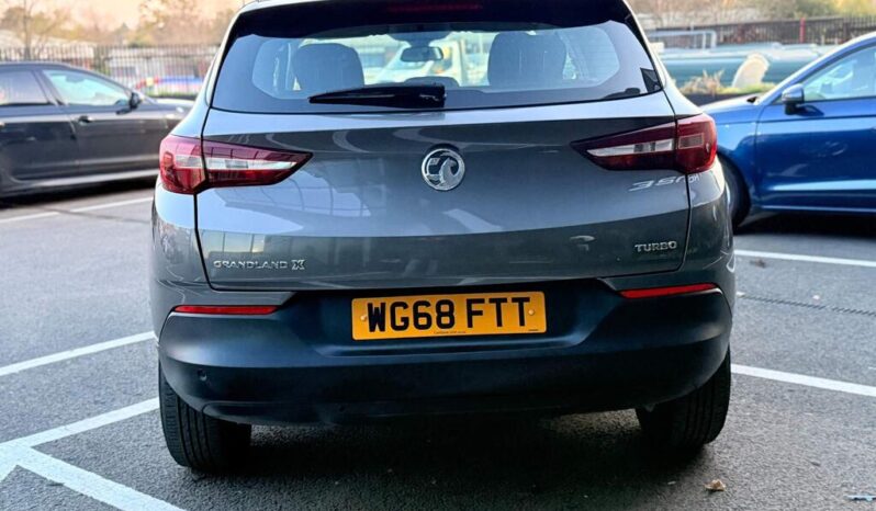 
								2018 Grey Vauxhall Grandland X full									