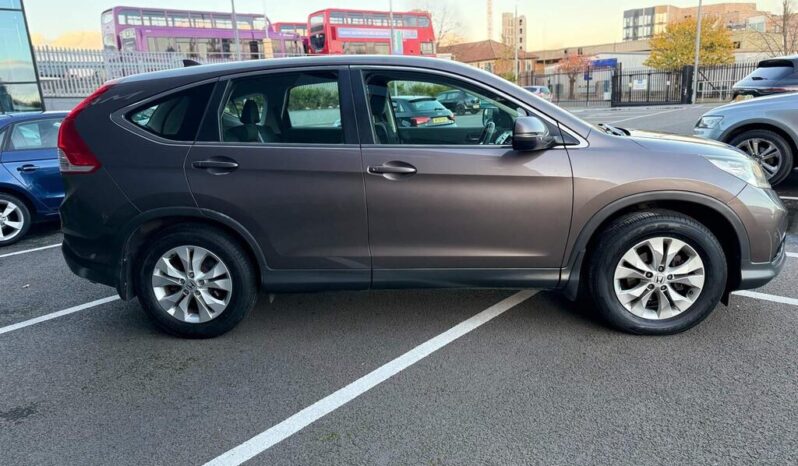 
								2013 Brown Honda CR-V full									