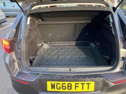 
										2018 Grey Vauxhall Grandland X full									
