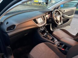 
										2018 Grey Vauxhall Grandland X full									