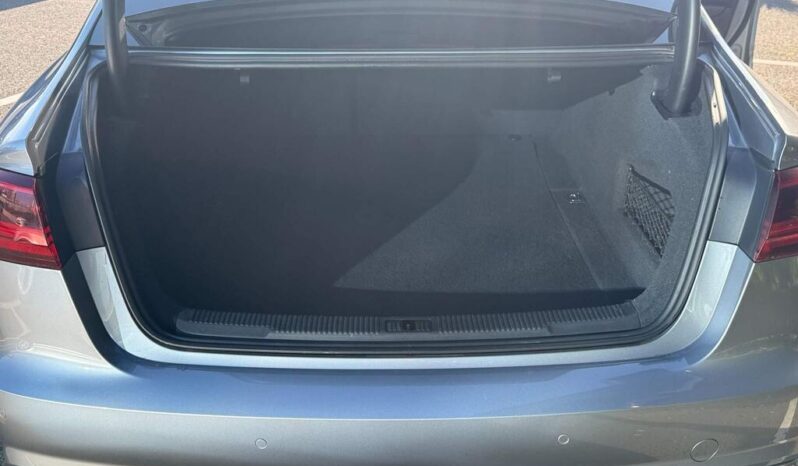 
								2016 Grey Audi A6 full									